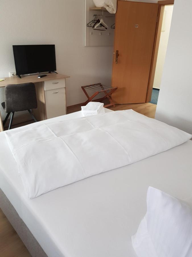 Hotel Zur Altstadt Calbe Zewnętrze zdjęcie