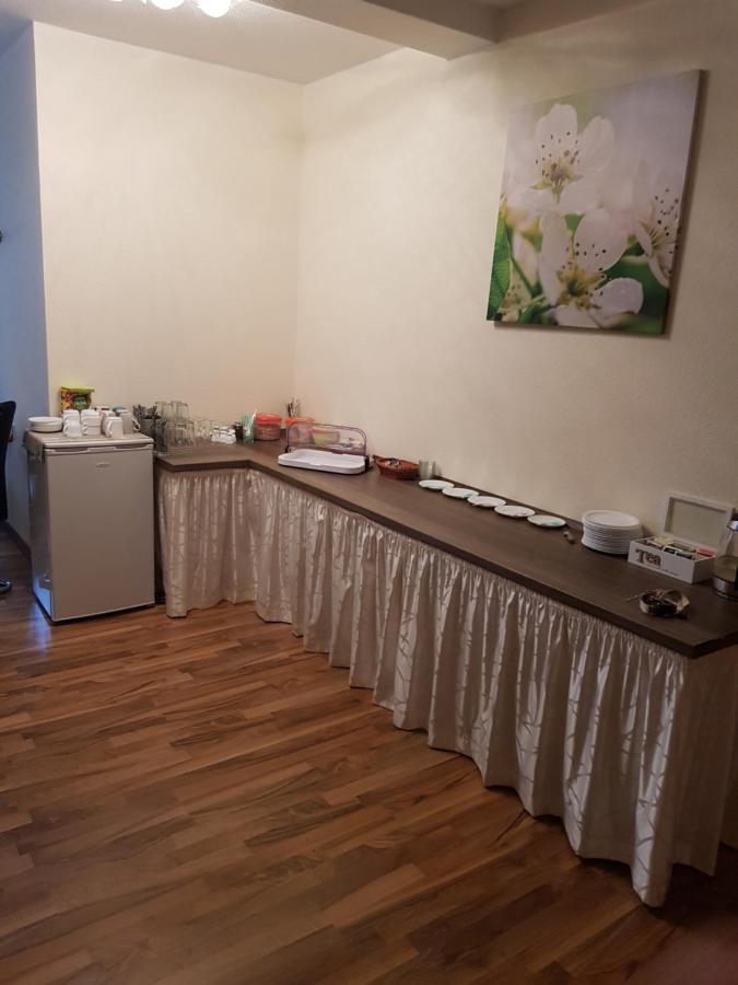 Hotel Zur Altstadt Calbe Zewnętrze zdjęcie